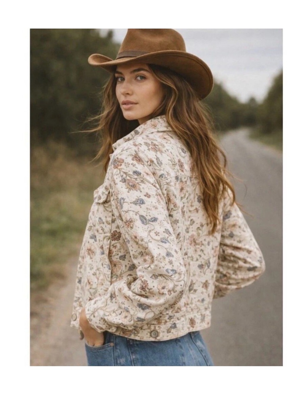 Anthropologie Solitaire Eyelet Floral Jean Jacket Cropped Size M